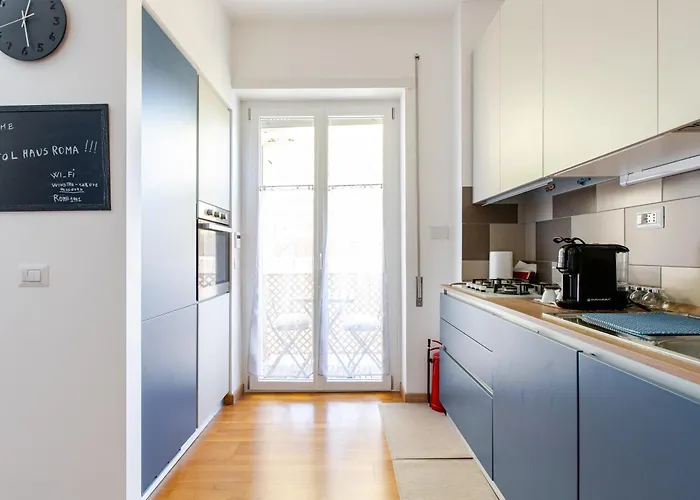 Metro San Paolo -capitol Haus Roma- Cozy Appartement Rome